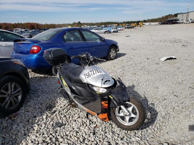  Salvage Dong Scooter