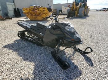  Salvage Bmbr Snowmobile