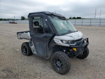  Salvage Can-Am Defender L