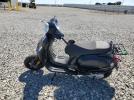 Vespa Scooter Image 8