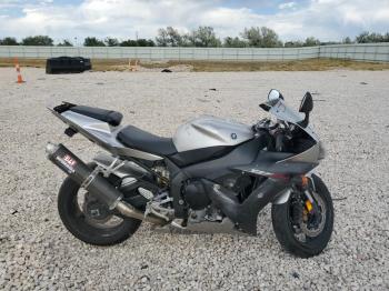  Salvage Yamaha Yzf1000