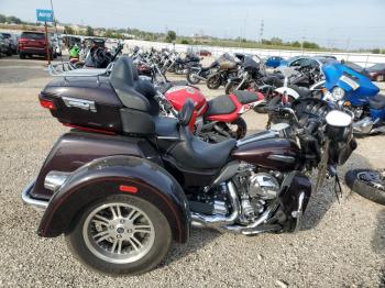  Salvage Harley-Davidson Fl