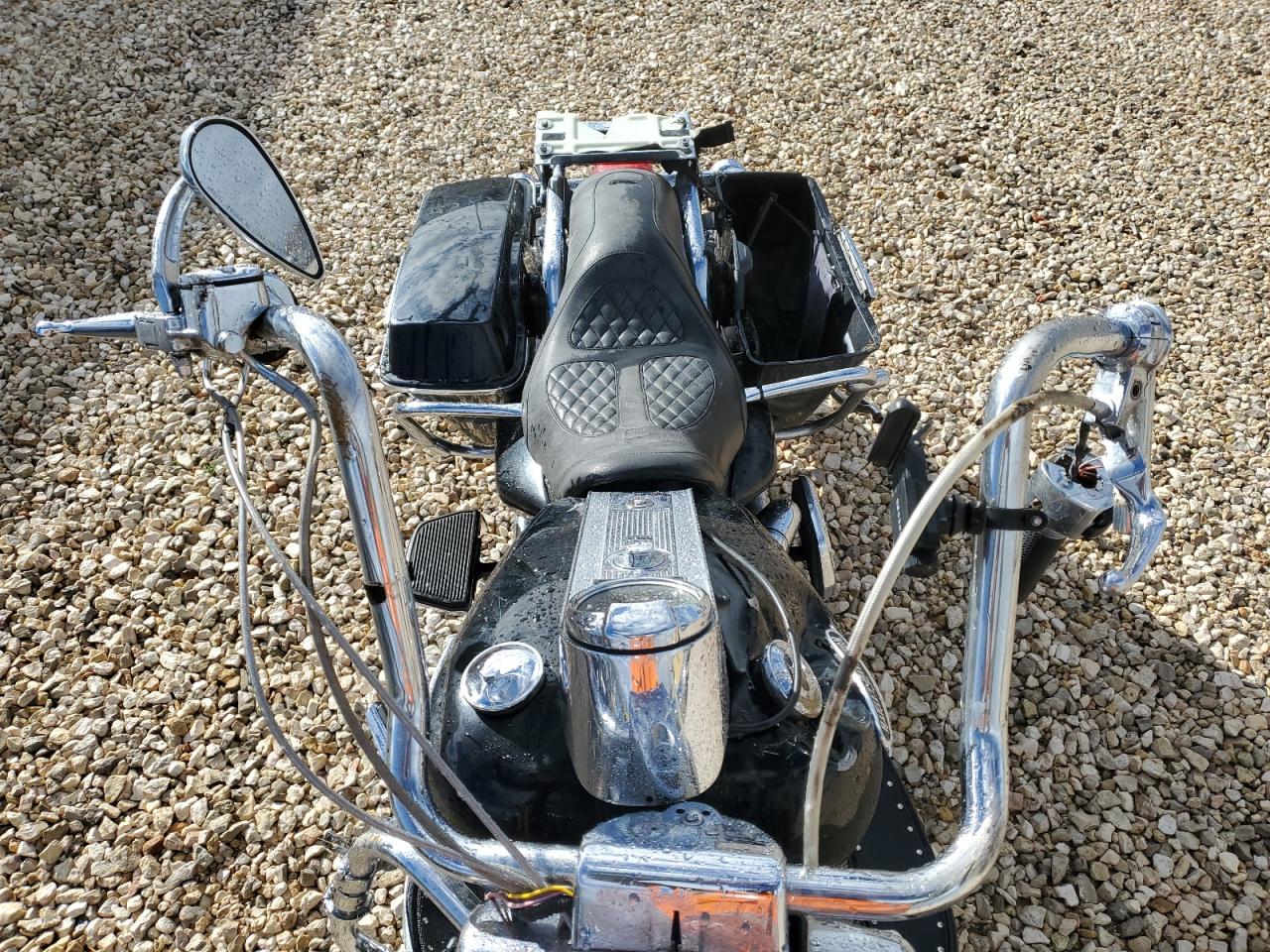 Harley-Davidson Fl Image 5