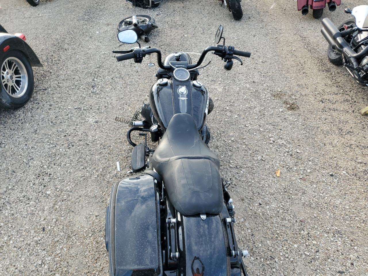 Harley-Davidson Fl Image 5